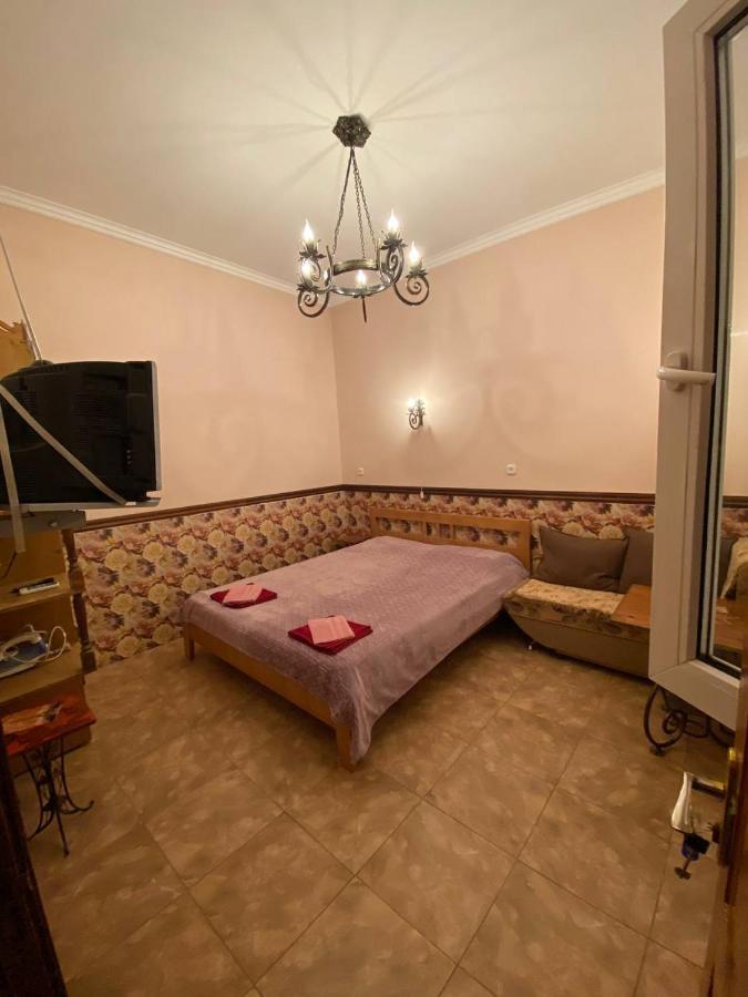 Magnoliia Hotel Soechoemi Buitenkant foto