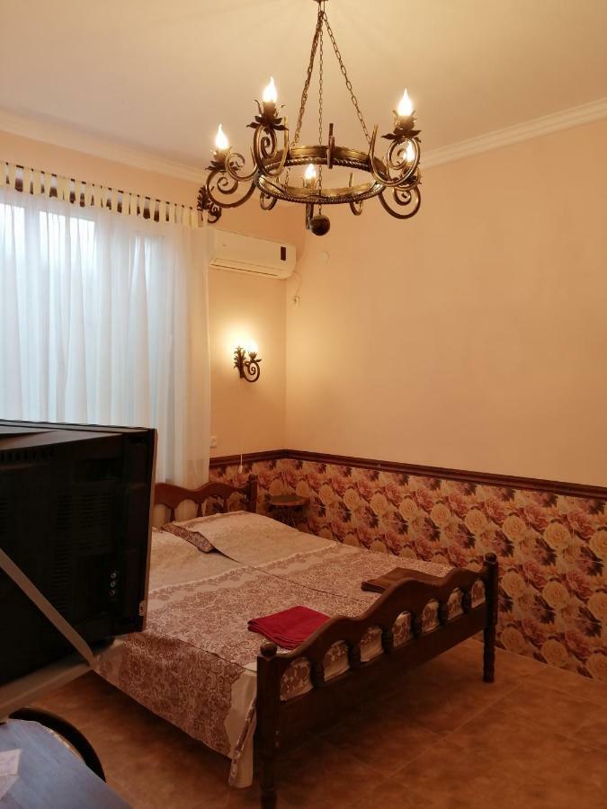 Magnoliia Hotel Soechoemi Buitenkant foto